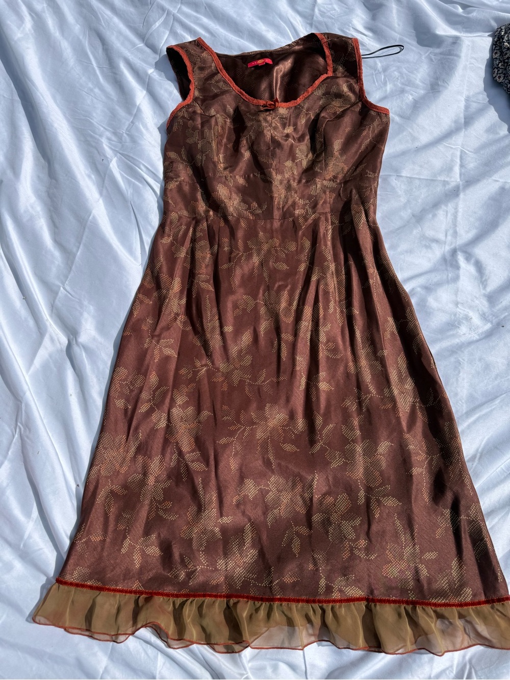 Signature by Sangria Brown Floral Midi Dress with Gold Accents